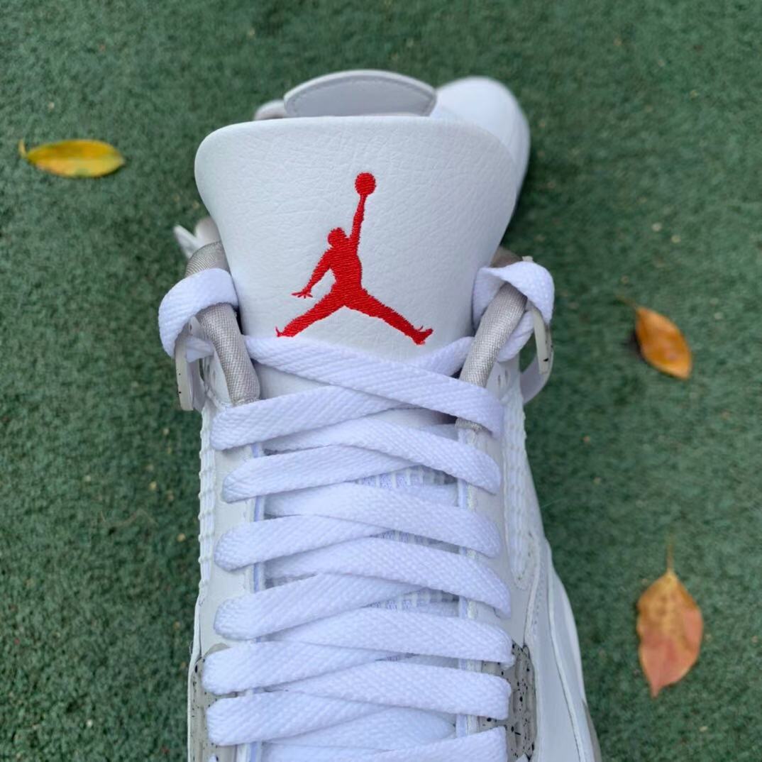 J4 Retro "White Oreo"
