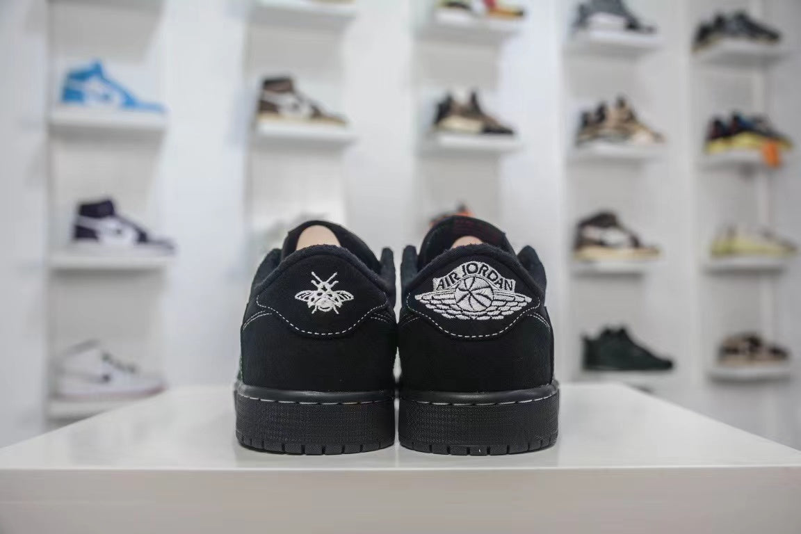 TS x J1 "Black Phantom"