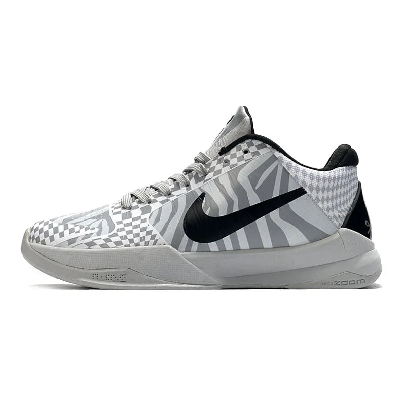 DEMAR DEROZAN PE 5