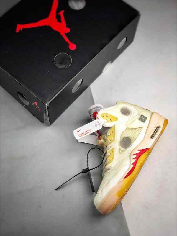 J5 "Retro Sail"