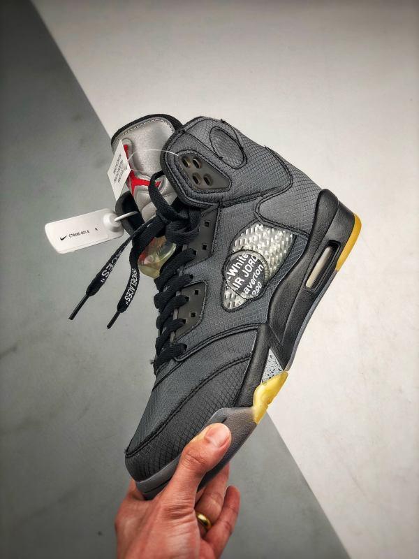 J5 "Retro Black"