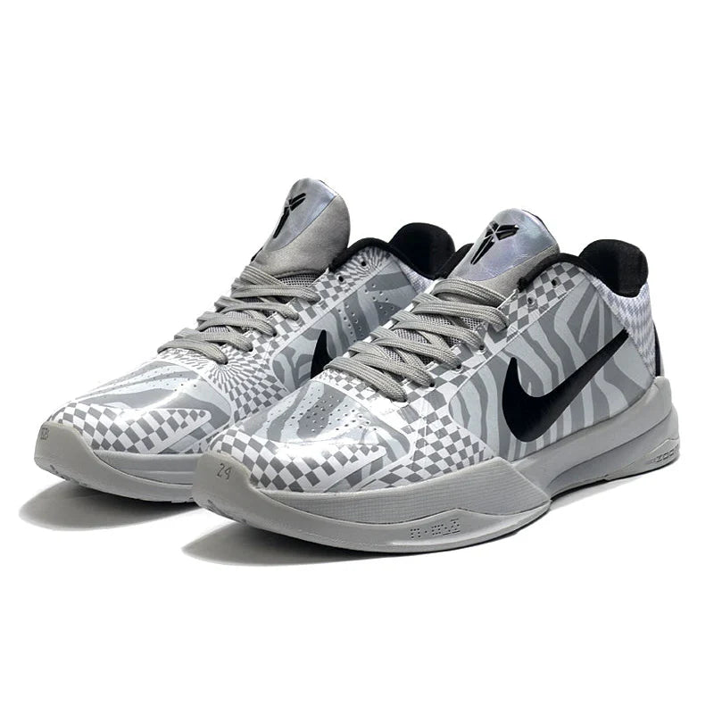 DEMAR DEROZAN PE 5