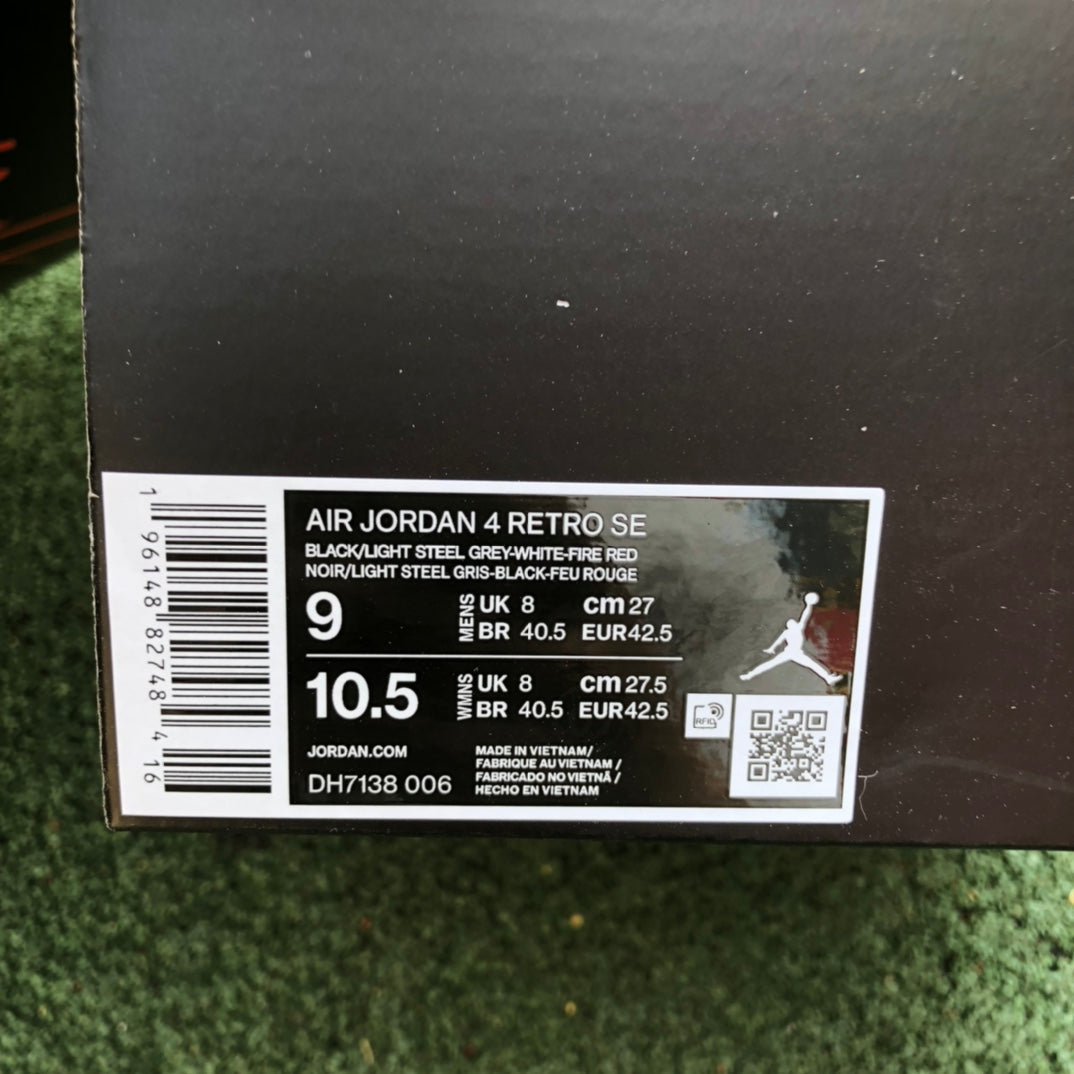J4 Retro SE "Black Canvas"