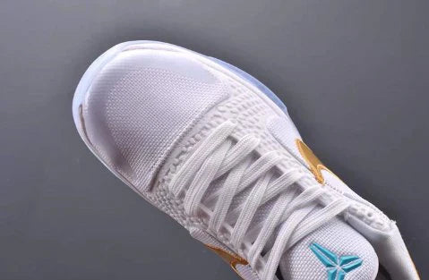 UNDEFEATED WHAT IF WHITE 5